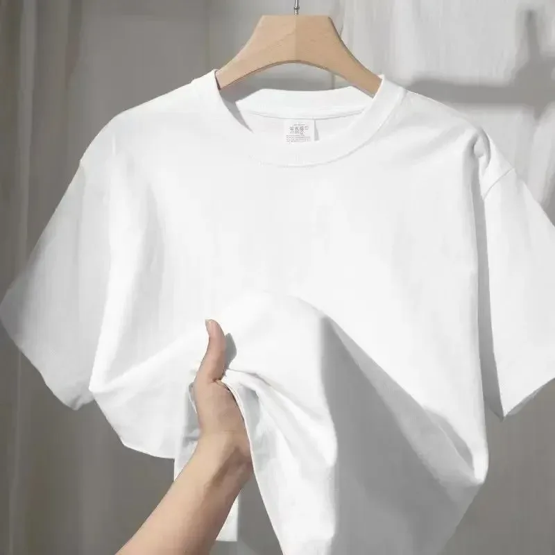 Calvin T-shirt da donna per il - Streetwear Brand Tees recensione e prezzo
